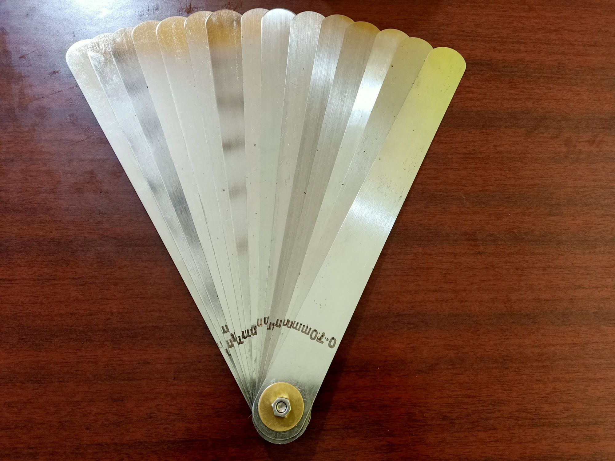 Setting Gauges – 15 Bladed Card Gauge